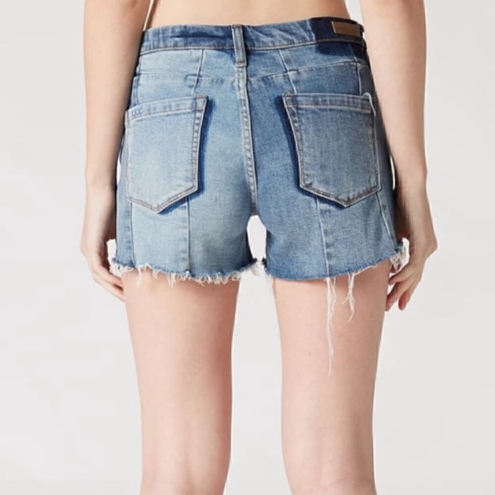BlankNYC Essex Jean Shorts 27 NWT Midtown Madness Denim Paneled Patchwork Frayed - Picture 9 of 9